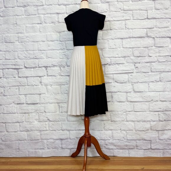 Perfetto Black Colorblock Pleated Midi Dress - Picture 2 of 6